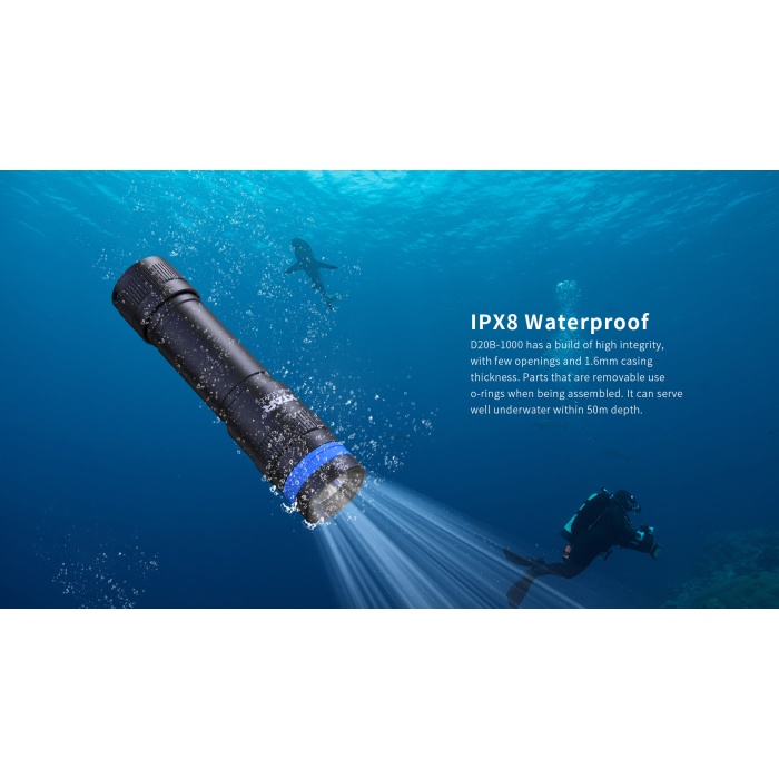 XTAR D20B 1000 lumen Dive Light
